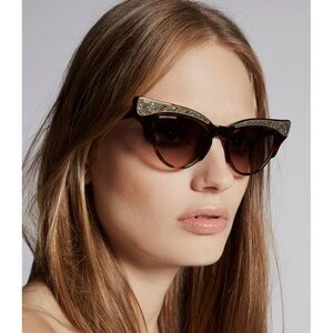 NEW!!! DSQUARED2 Dakota Sunglasses DQ0314 52B Authentic